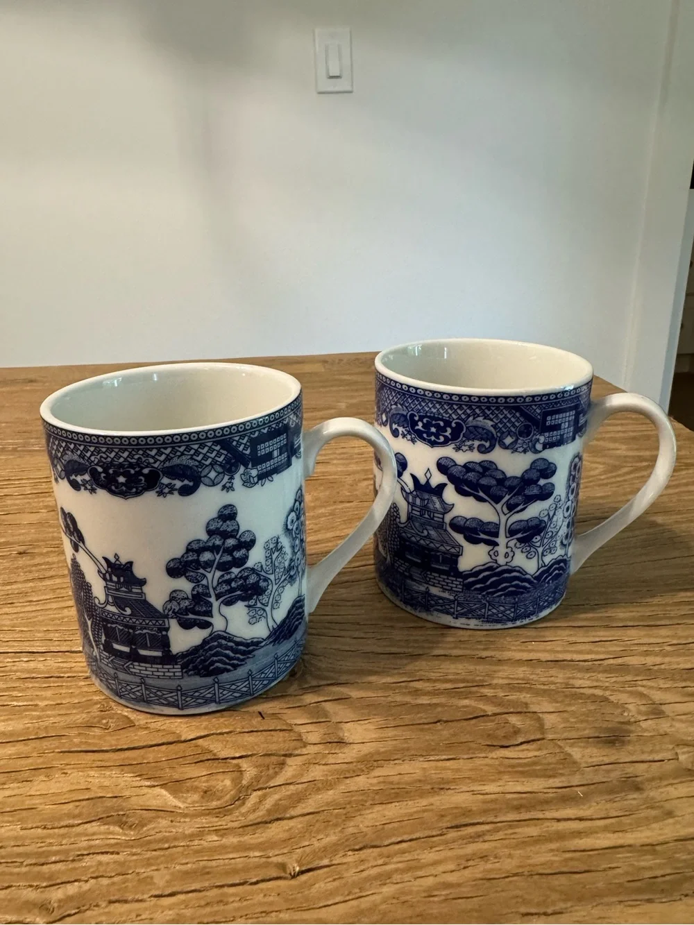 Vintage Blue Willow Asian Village Motif Chinoiserie Blue White Mug Set Of 2